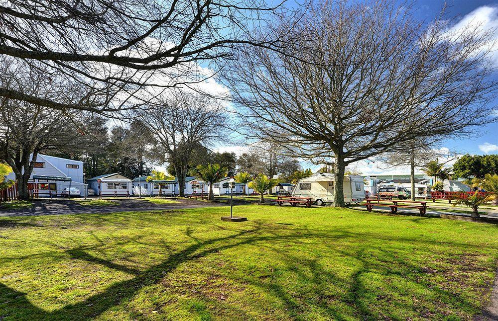 Auckland Northshore Motels & Holiday Park Bagian luar foto